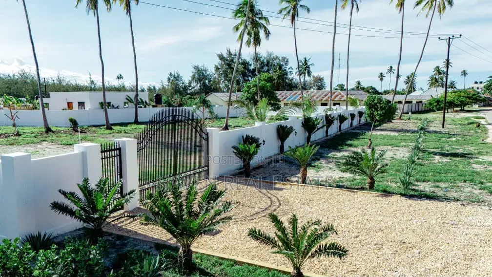 Prime Property for Sale at Pongwe Zanzibar in Kati