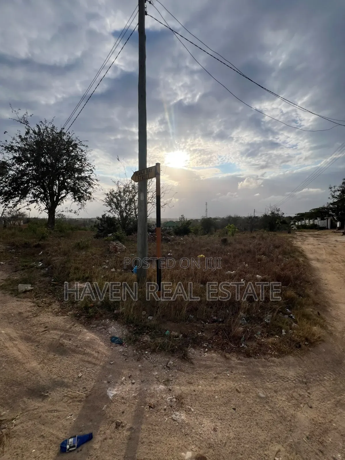 Plot Inauzwa Mbezi Msakuzi in Mbezi