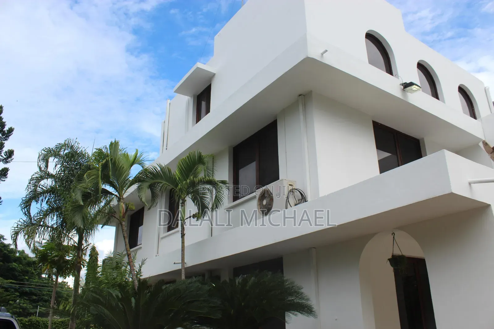 5bdrm House in Masaki for sale in Masaki