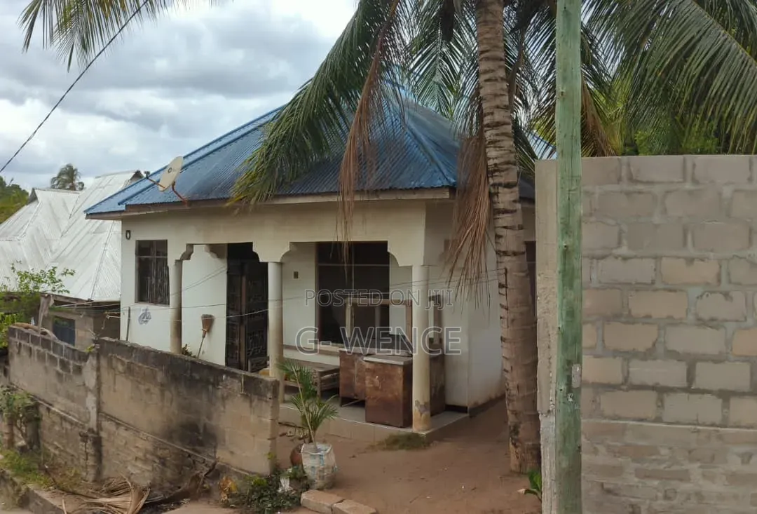 3bdrm House in Ulongoni A, Kinyerezi for sale in Kinyerezi