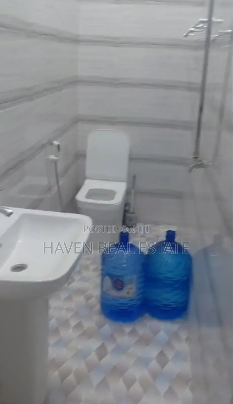 4bdrm Apartment in Mjini for rent in Mjini