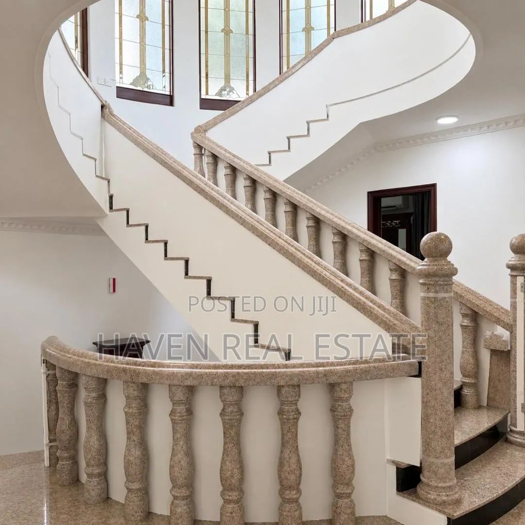 Furnished 4bdrm House in Oyster Bay for sale in Oyster Bay