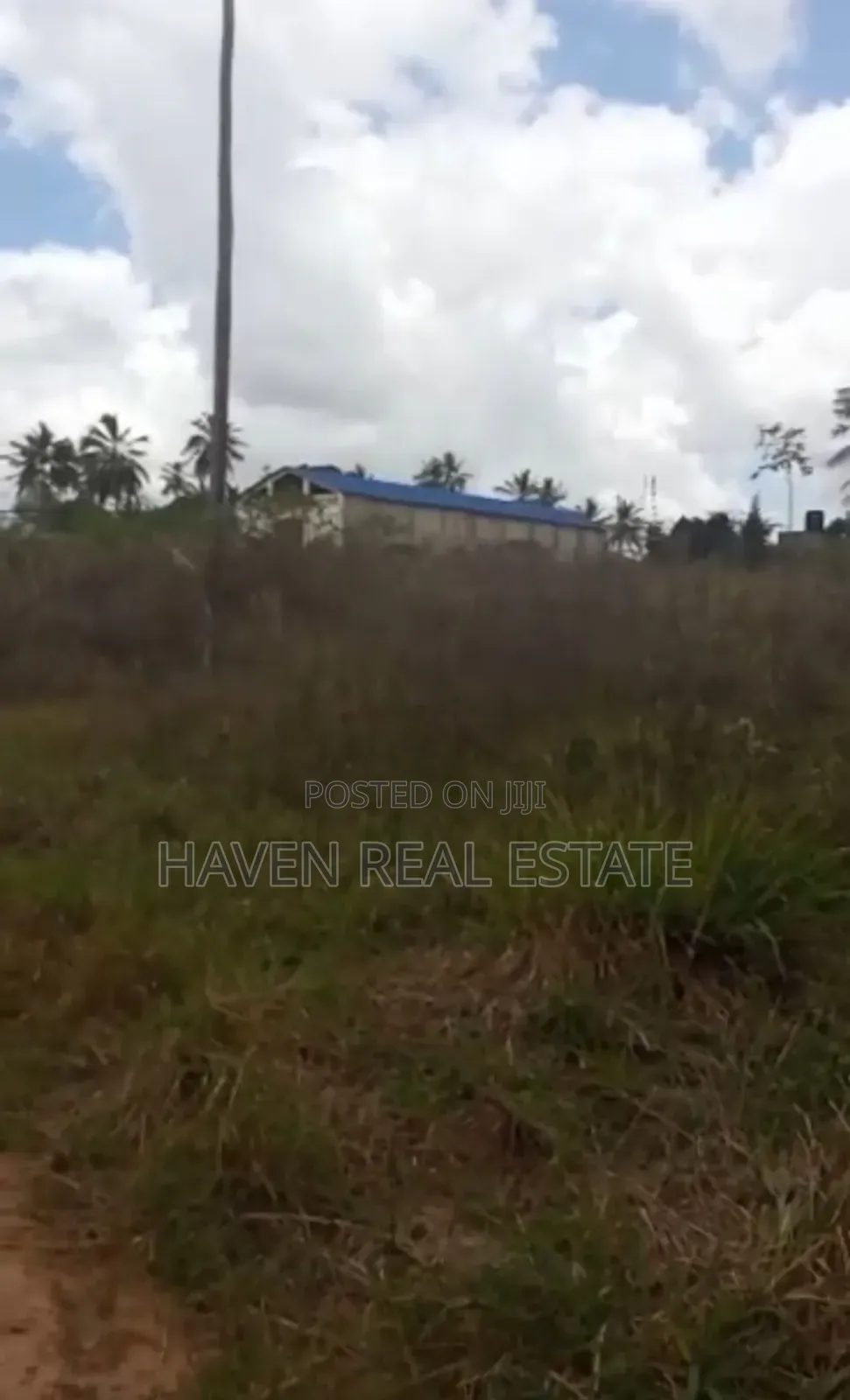 Yard Inauzwa Mabagala Kisemvule in Mbagala