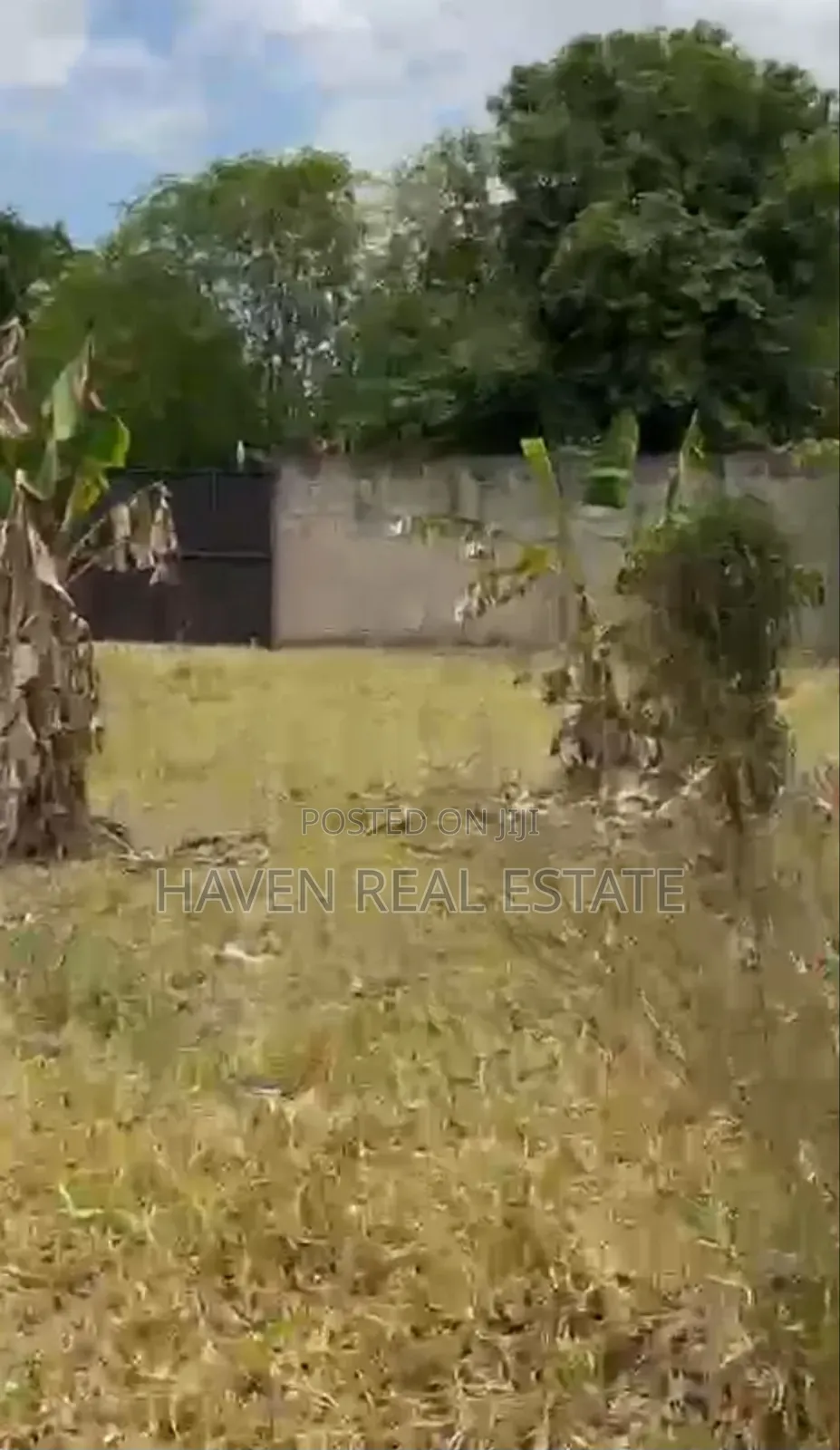 Yard Inauzwa Ukonga Mombasa in Ukonga