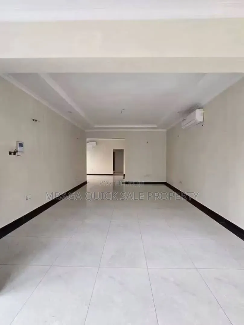 Furnished 3bdrm Villa in Msasani for rent in Msasani
