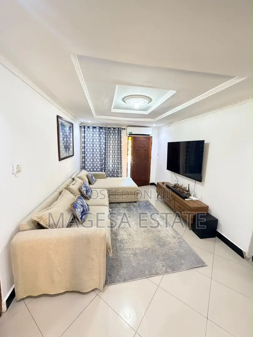 Furnished 2bdrm House in Oyster Bay for rent in Oyster Bay