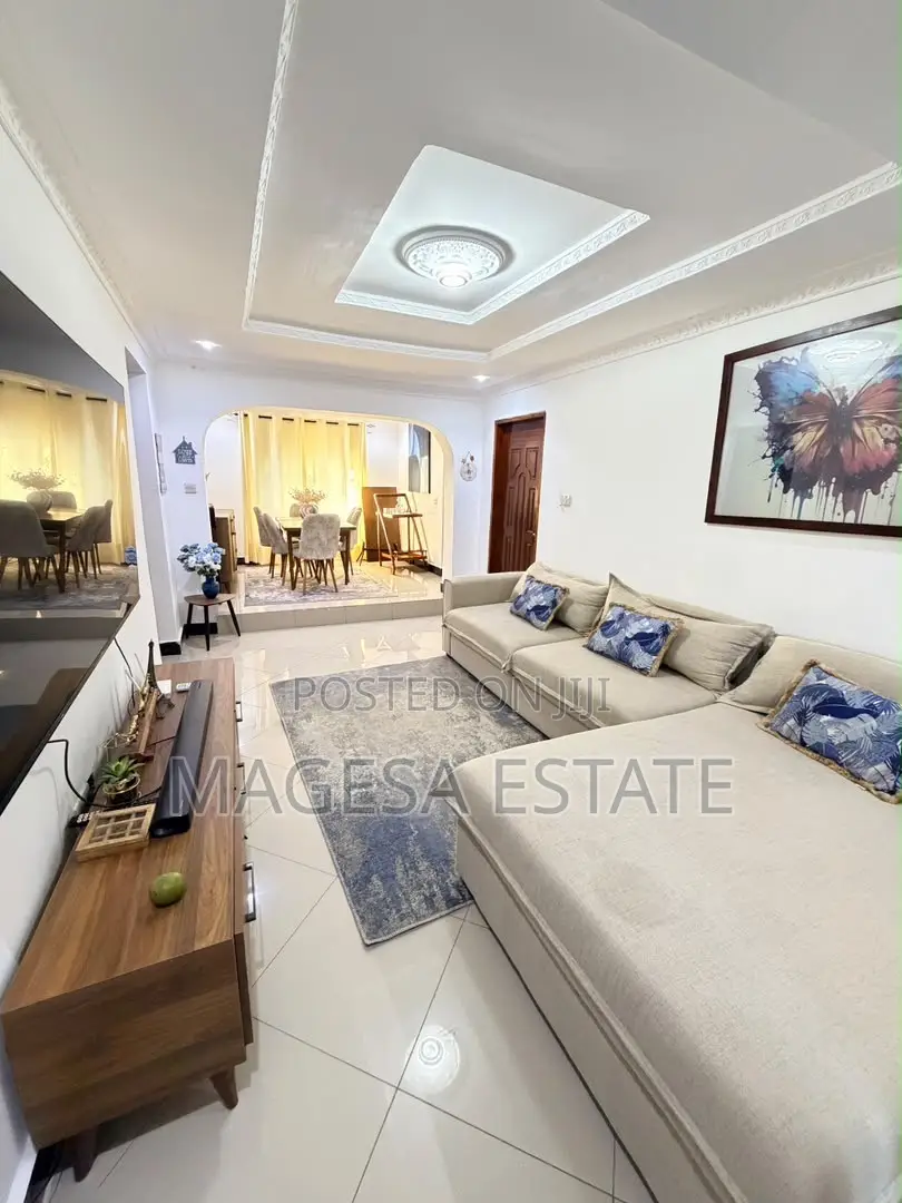 Furnished 2bdrm House in Oyster Bay for rent in Oyster Bay
