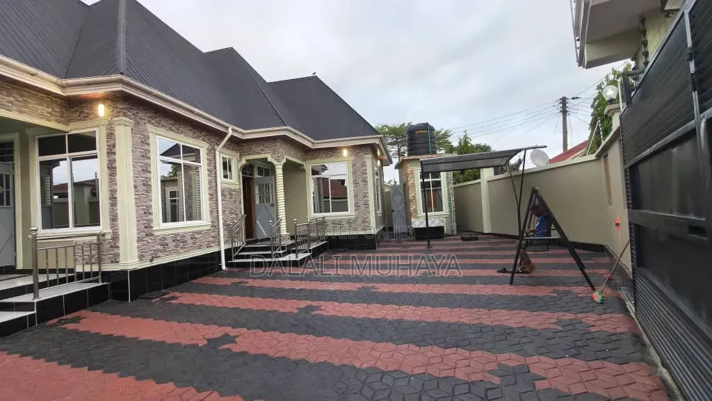 4bdrm House in Chamazi, Mbagala for sale in Mbagala
