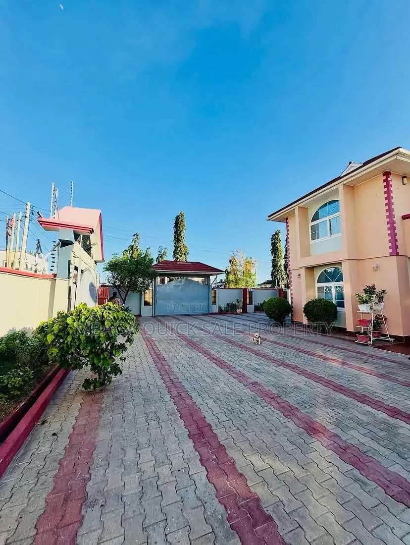 4bdrm House in Mbezi Beach for sale in Mbezi Beach