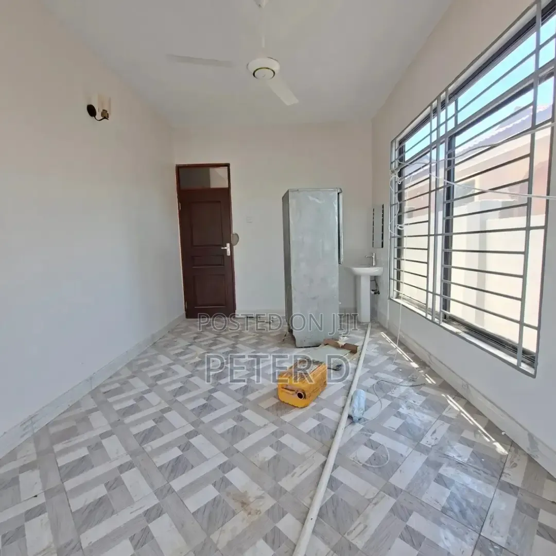 4bdrm House in Goba for rent in Goba
