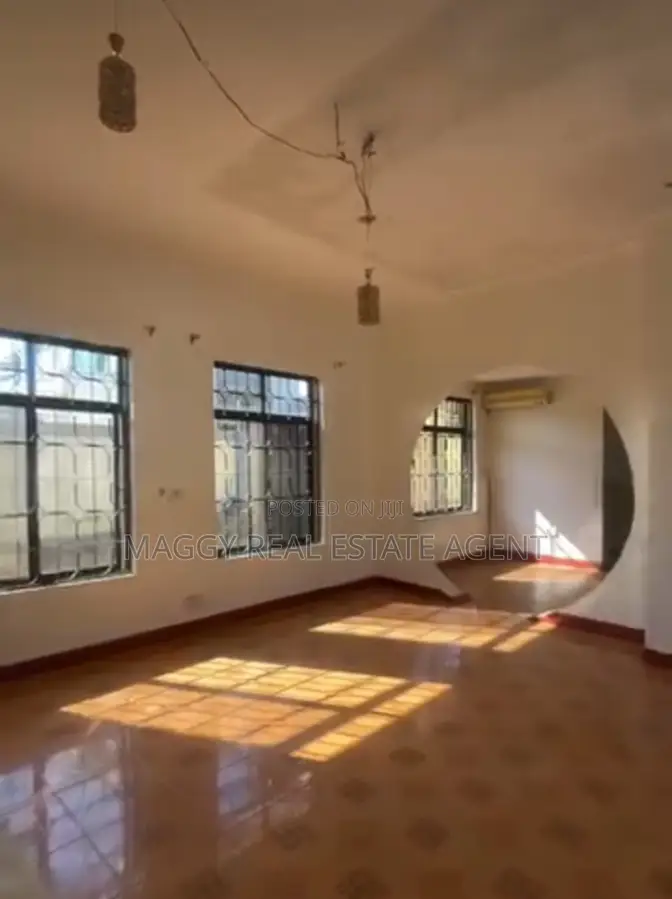 5bdrm House in Mbezi Beach Makonde for rent in Mbezi Beach