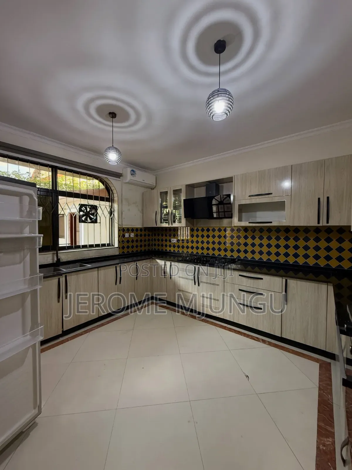 Furnished 4bdrm Villa in Ada Estate for rent in Ada Estate