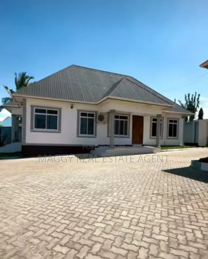 Furnished 3bdrm Apartment in Bunju B for rent in Bunju