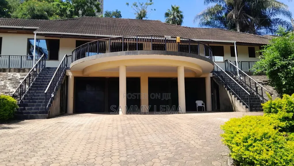 5bdrm Bungalow in Block C, Njiro for sale in Njiro