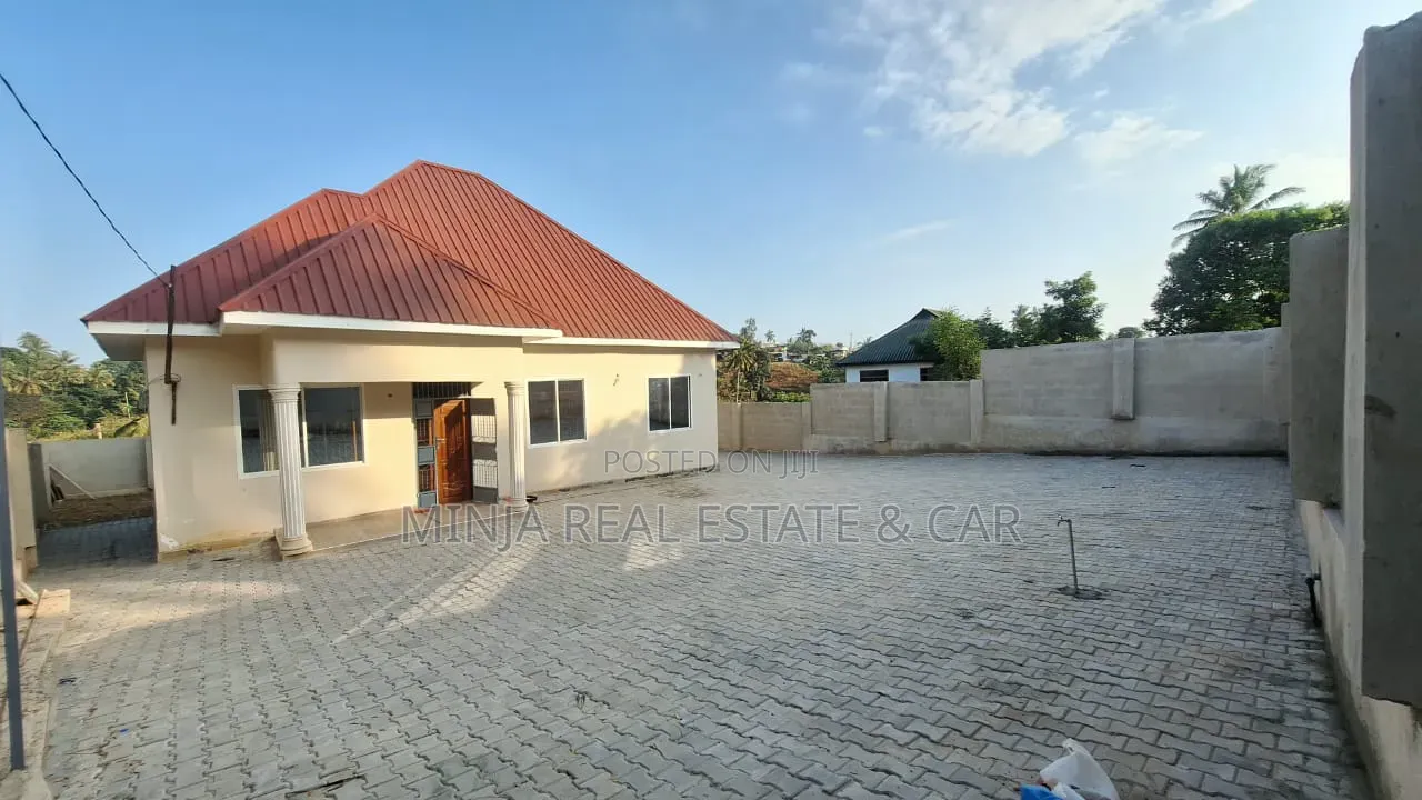 3bdrm House in Goba for sale in Goba