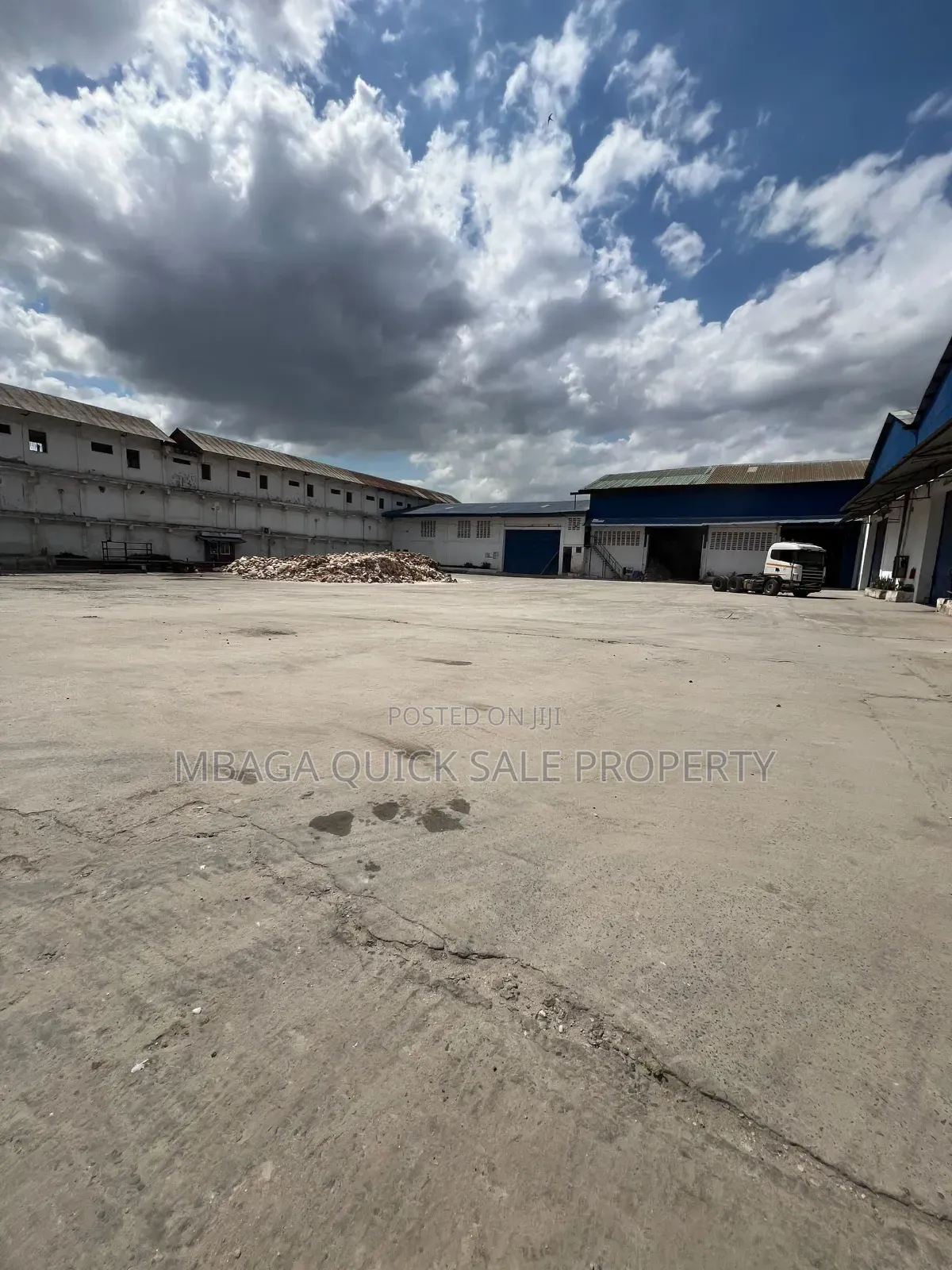 Godown Where House for Rent at Mbagala Rangi Tatu in Mbagala