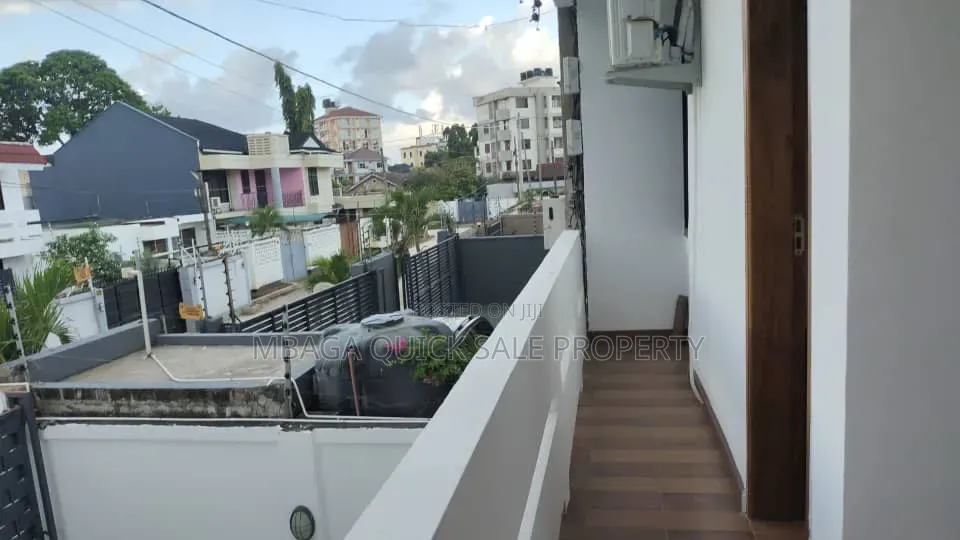 3bdrm House in Msasani for rent in Msasani