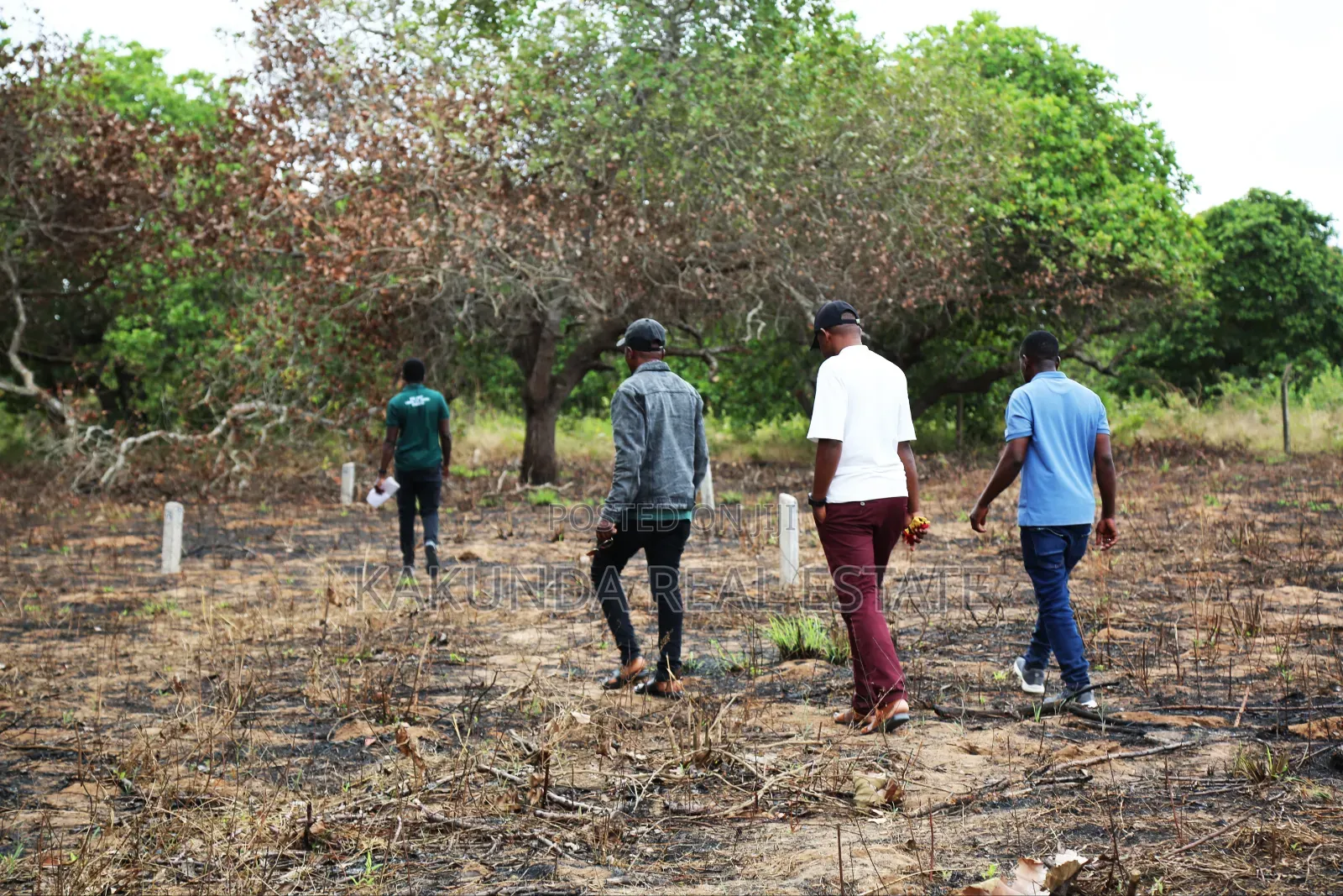Usikose Kutembelea Viwanja Kibaha Bokompiji Kwa Waziri Mkuu in Maili Mmoja