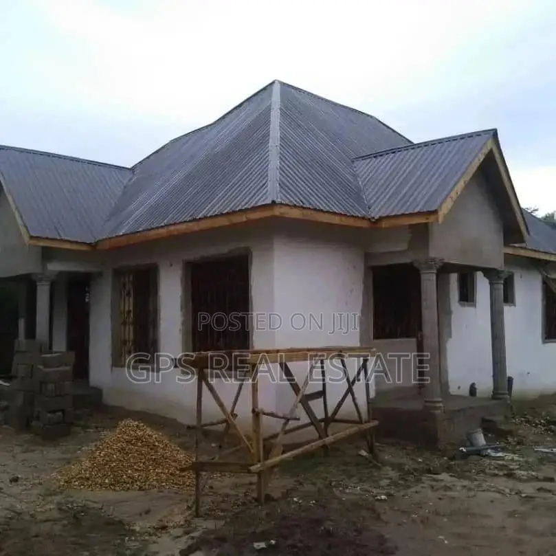 Hoooouse for Sale in Kigamboni