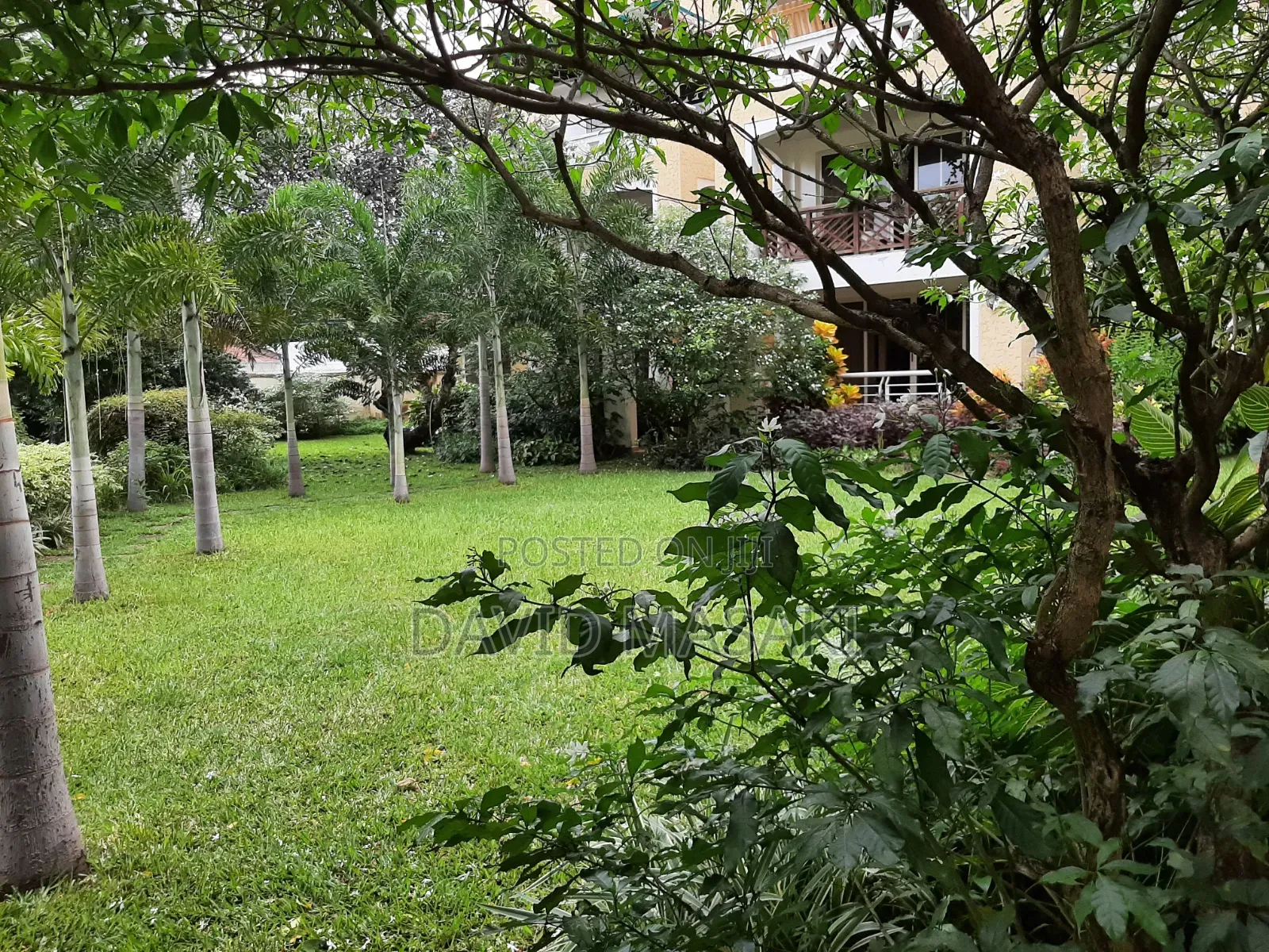 Furnished 3bdrm Apartment in Apartments, Oyster Bay for rent in Oyster Bay