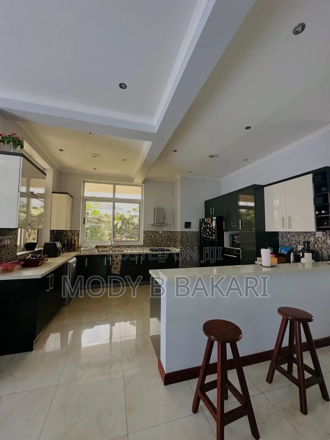 5bdrm House in Mikocheni for sale in Mikocheni