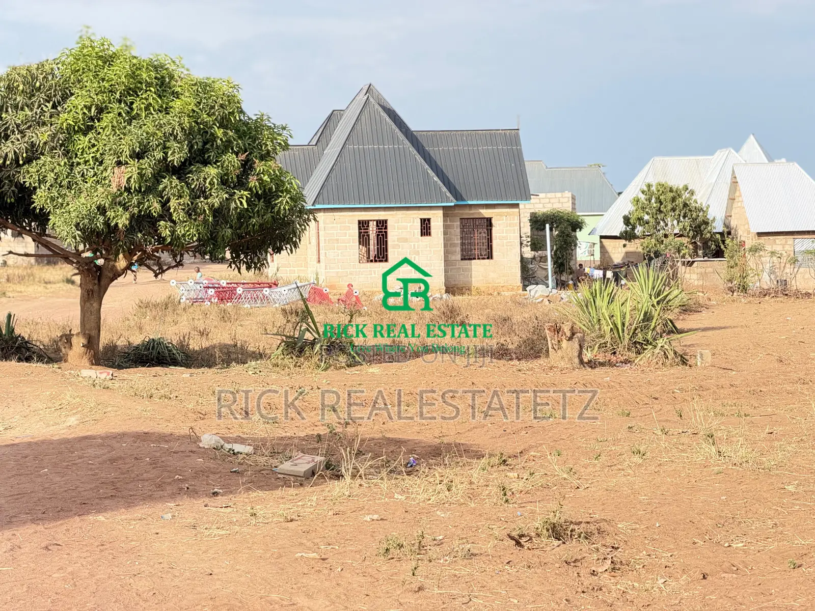 Jumla Ya Viwanja Vitano (5) Vinauzwa in Kisesa