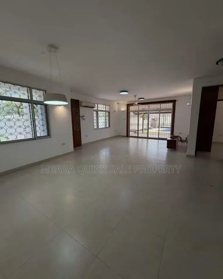 5bdrm House in Masaki for rent in Masaki