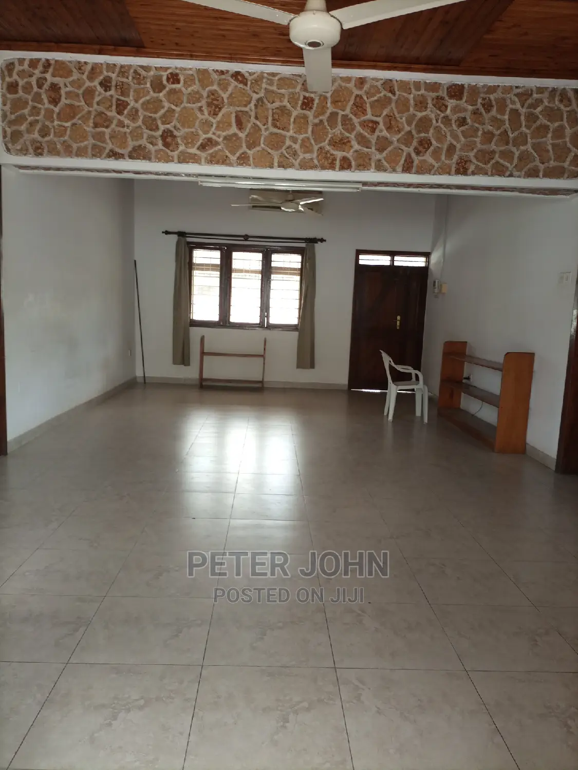 4bedrooms,Livingroom,Dinning,Kitchen,Master Public Toilet's in Kinondoni