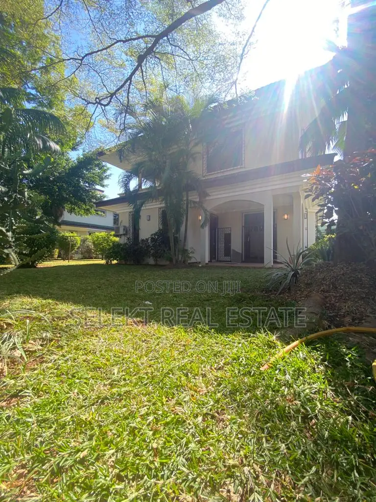 4bdrm Villa in Oyster Bay for rent in Oyster Bay