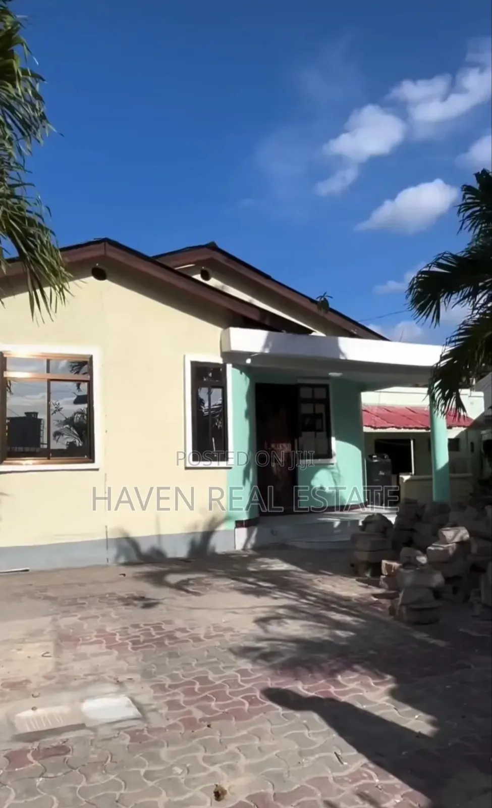 3bdrm House in Kinondoni for sale in Kinondoni