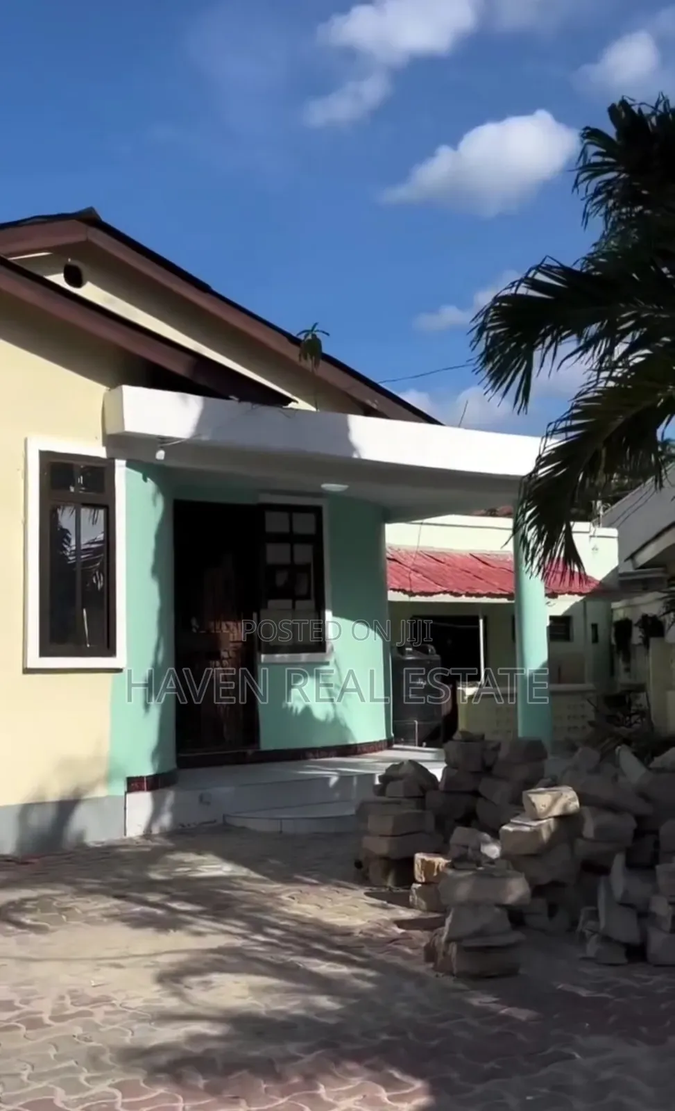 3bdrm House in Kinondoni for sale in Kinondoni