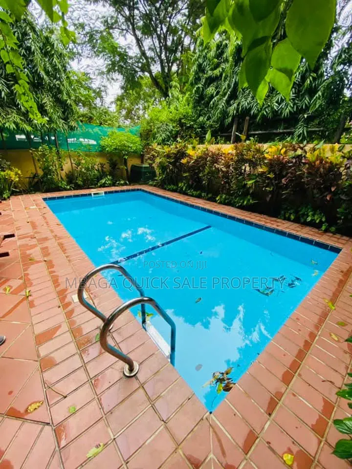 Furnished 4bdrm Villa in Oyster Bay for rent in Oyster Bay
