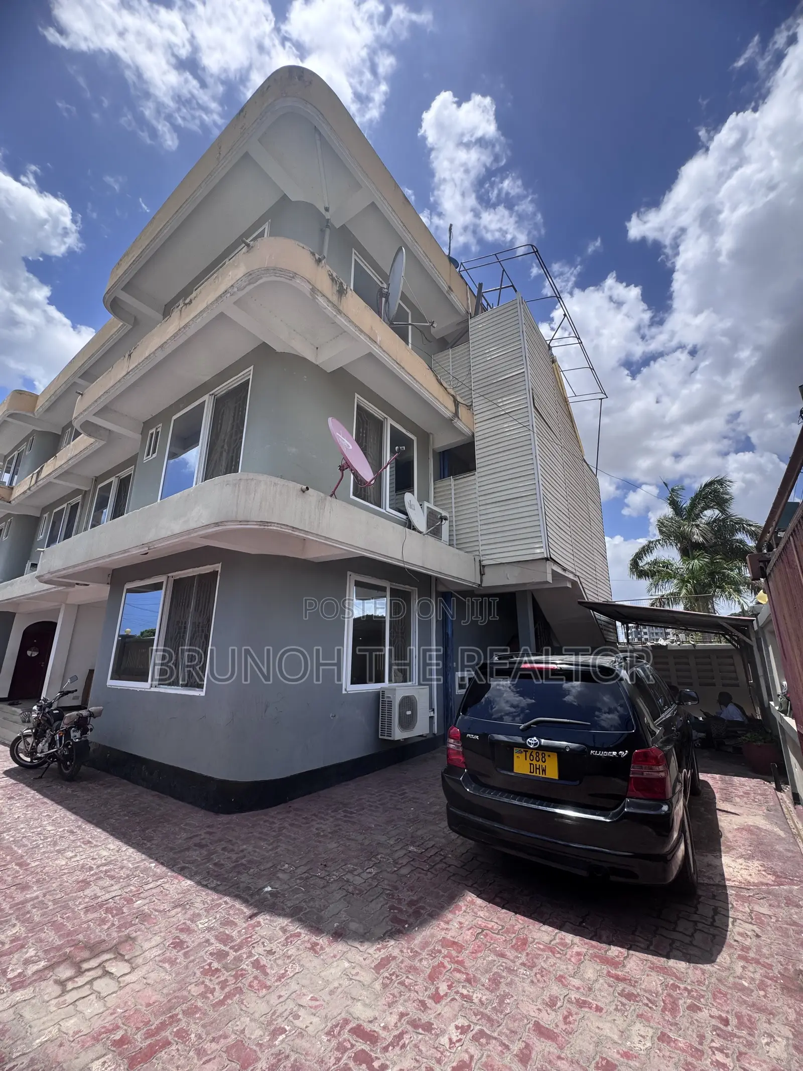 3bdrm Block of Flats in Bwawani, Kijitonyama for sale in Kijitonyama