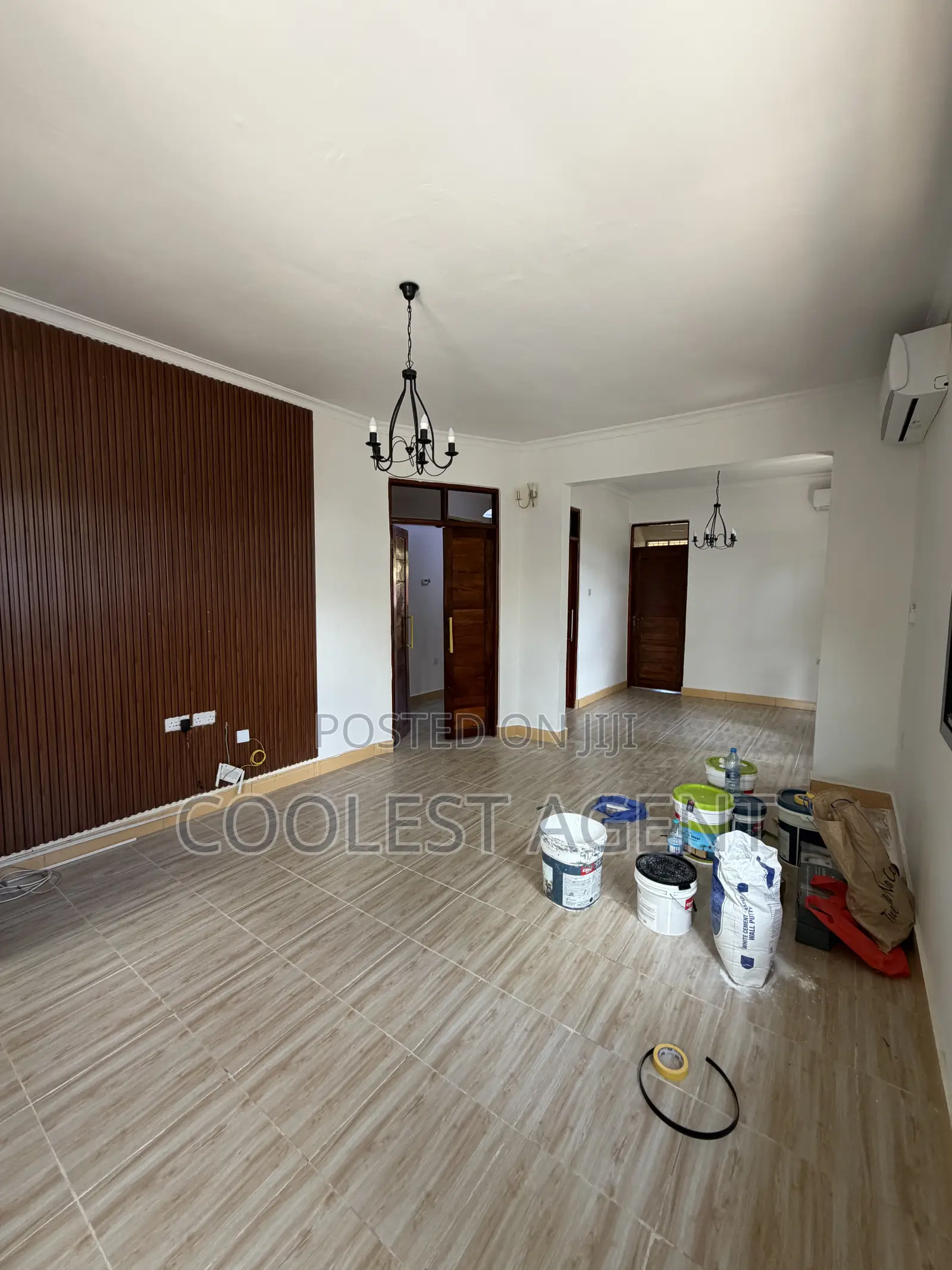 3bdrm House in Coolest Estate, Oyster Bay for rent in Oyster Bay