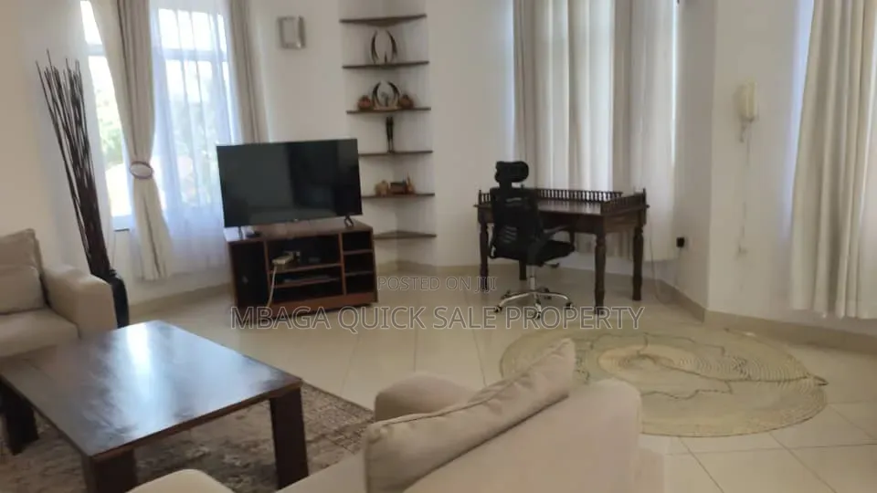 Furnished 2bdrm Apartment in Oyster Bay for rent in Oyster Bay