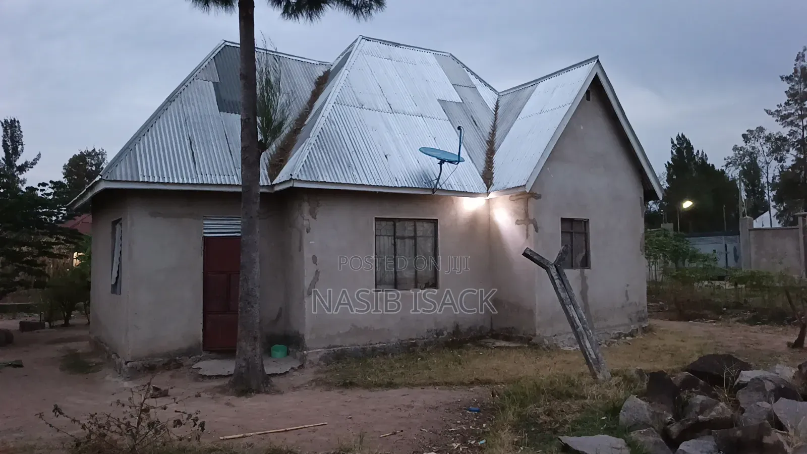 Furnished 3bdrm House in Buswelu for sale in Buswelu