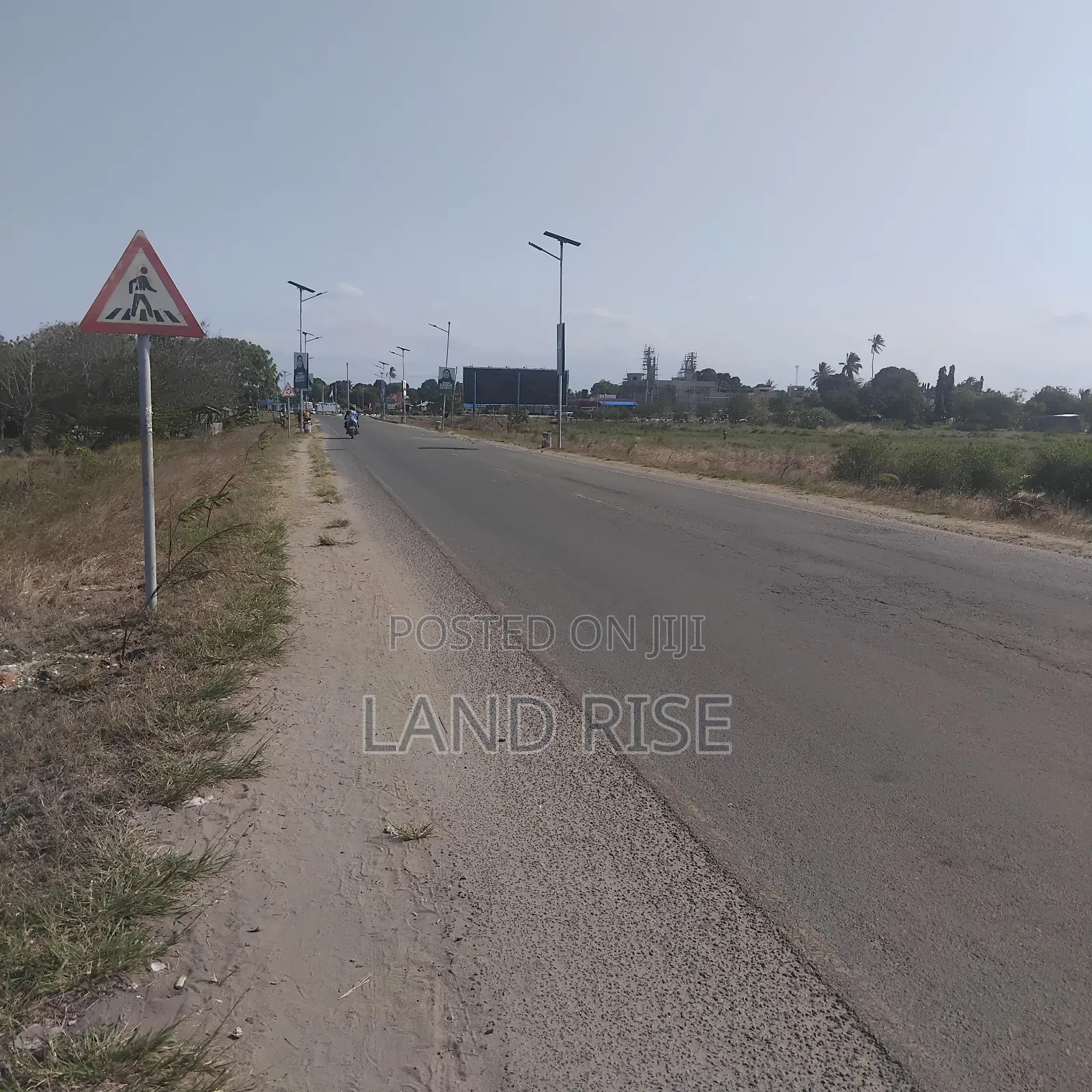 4 Acres for Sale Bagamoyo Round About in Zinga