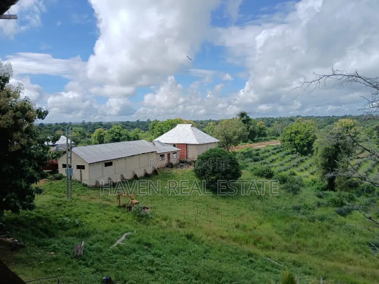 Shamba La Ekari 6000 Linauzwa Pangani in Pangani A (West)