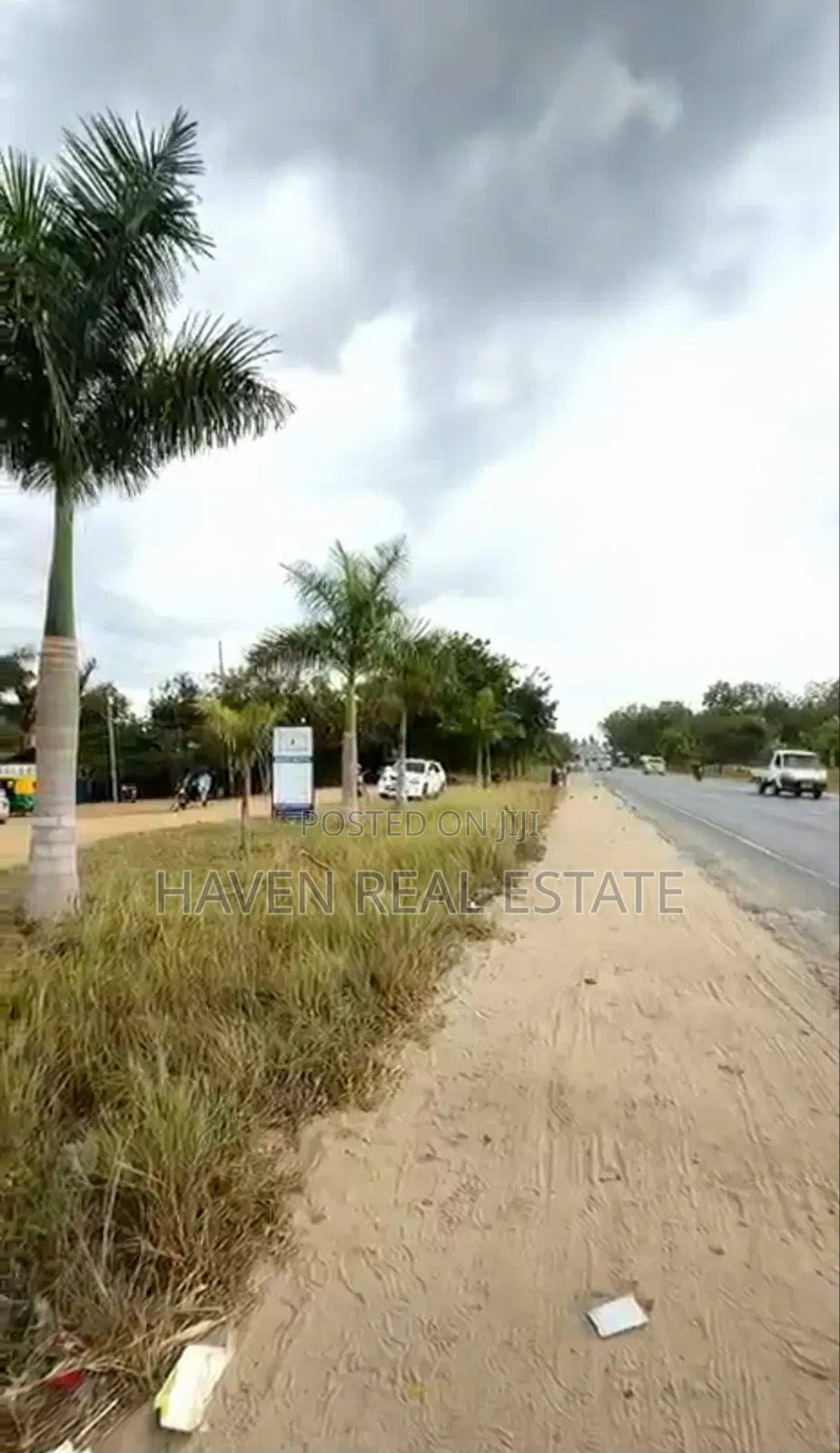 Main Road Plot Inauzwa Mapinga in Bago