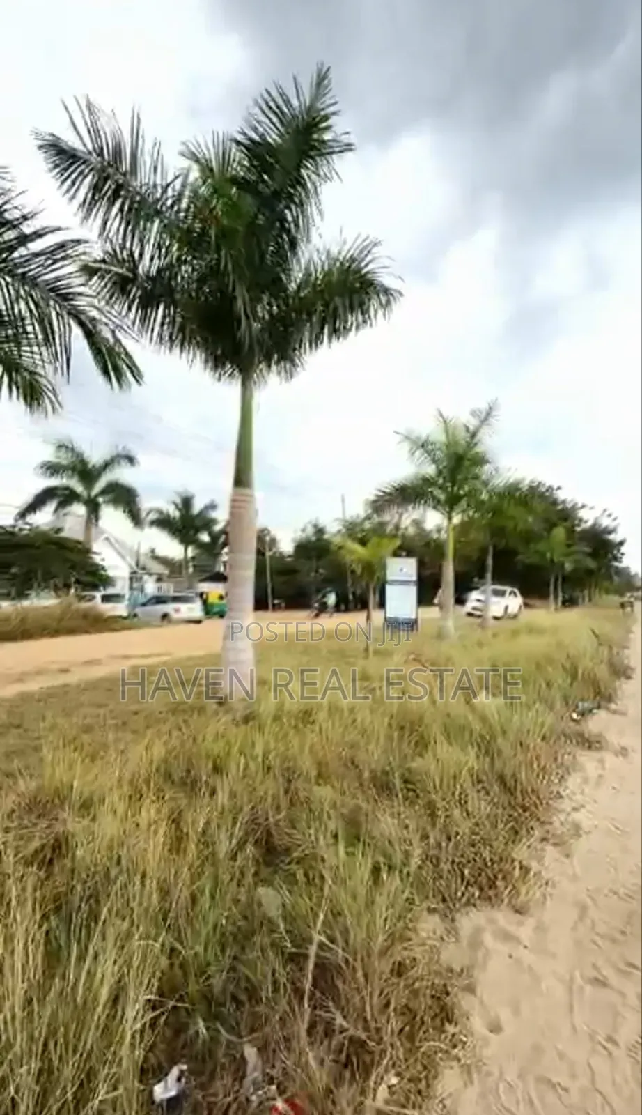 Main Road Plot Inauzwa Mapinga in Bago