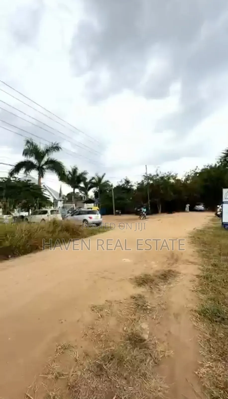 Main Road Plot Inauzwa Mapinga in Bago