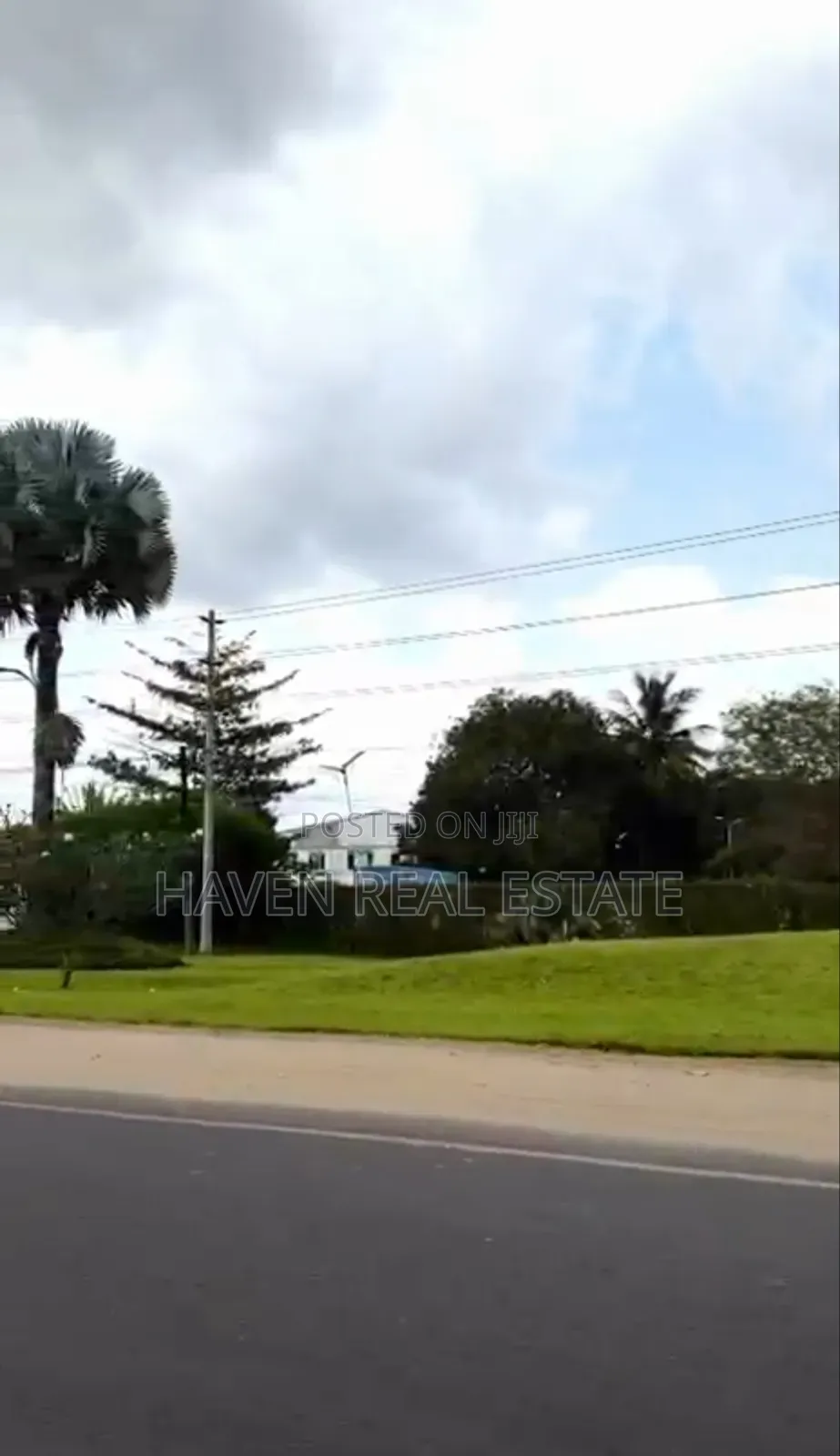 Main Road Plot Inauzwa Mapinga in Bago