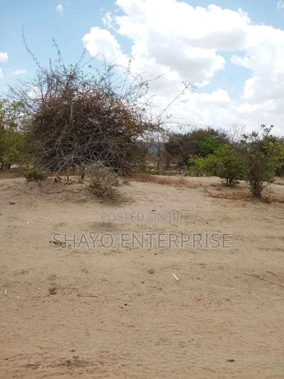 Mashamba Yanauzwa Singida in Lalaji