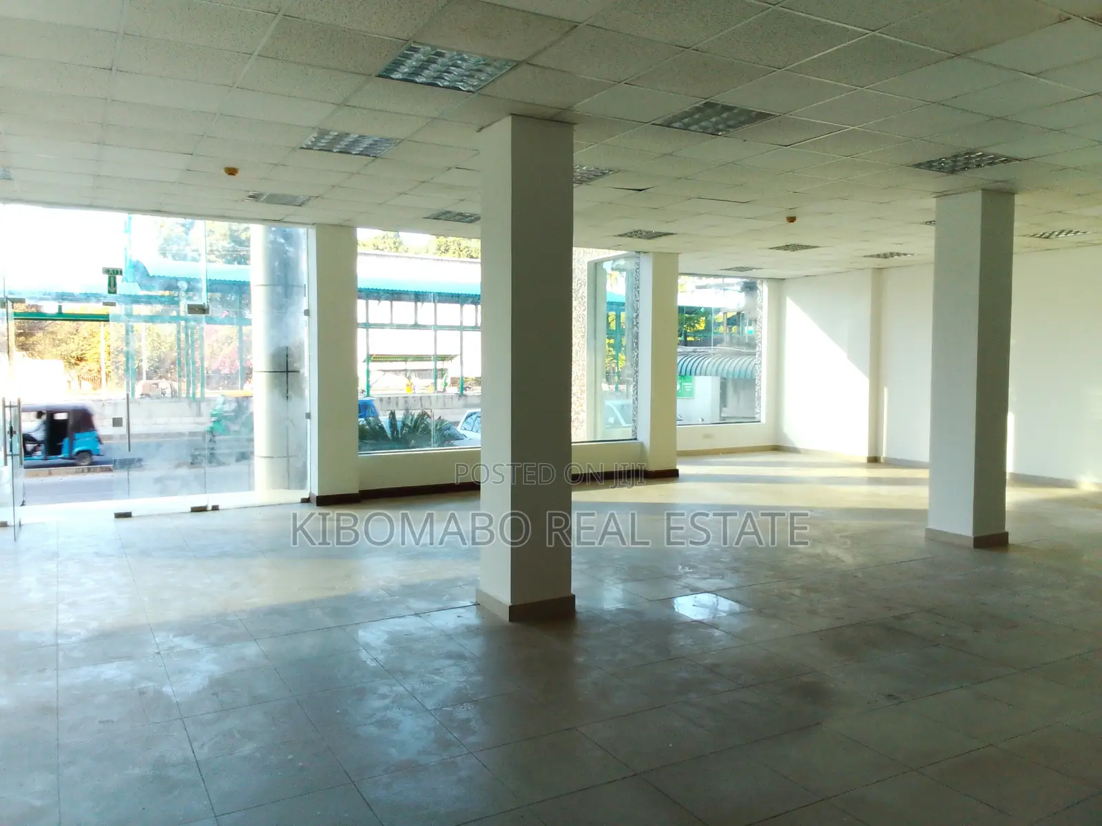 Showroom || Office Space || Ground Floor Space Rental - Bagamoyo Rd in Masaki