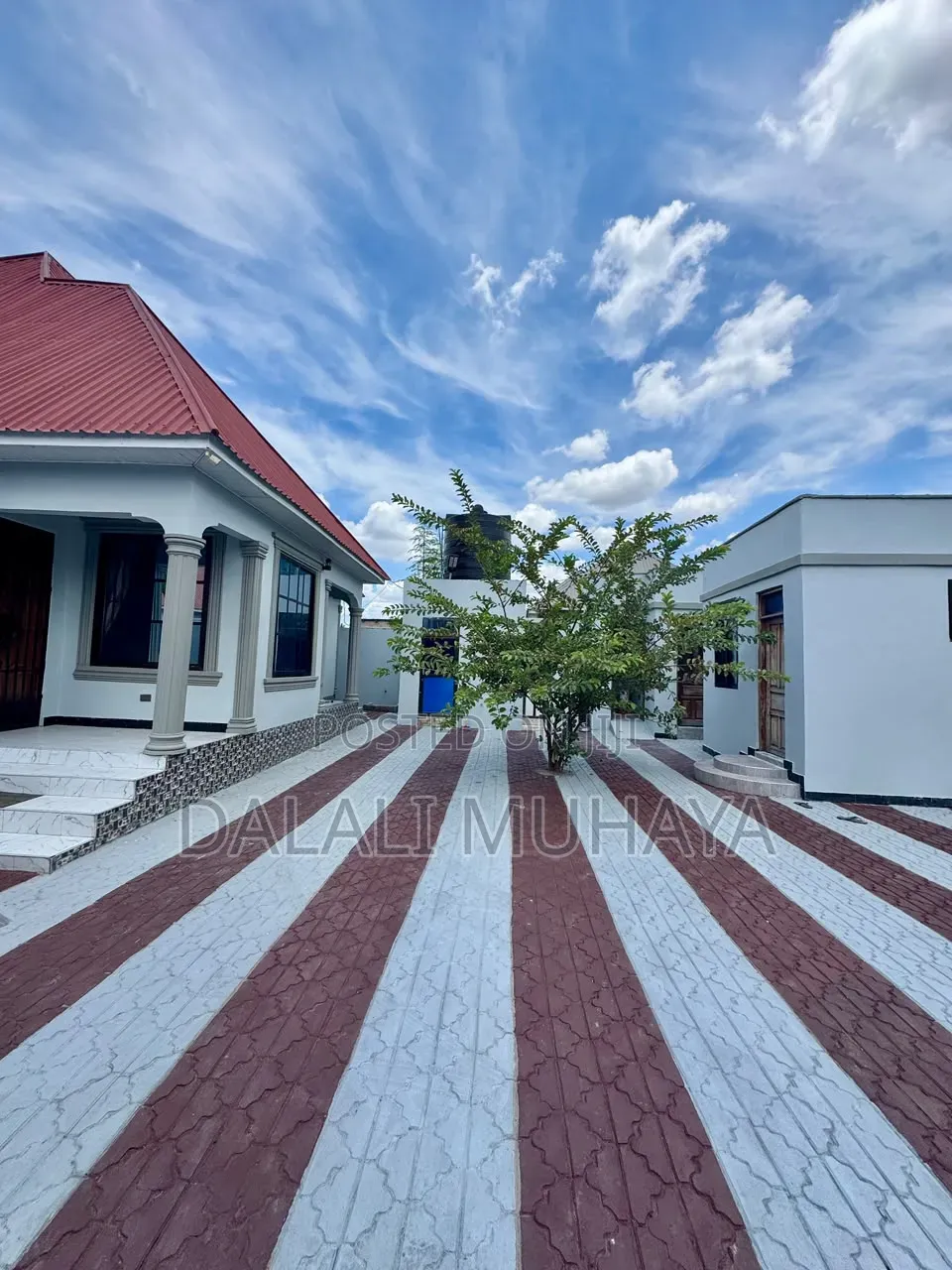 3bdrm House in Islamic Street, Mbagala for sale in Mbagala