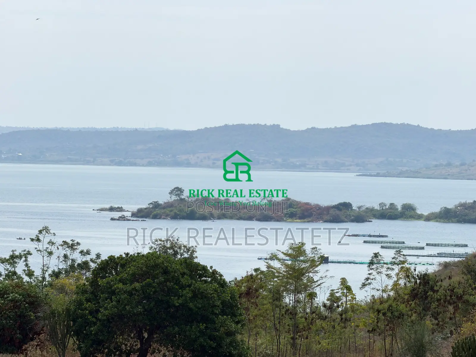Kiwanja Kinauzwa Luchelele in Mkolani