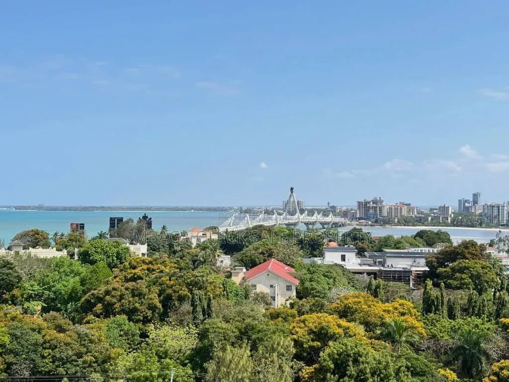 Furnished 3bdrm Apartment in Oyster Bay for rent in Oyster Bay