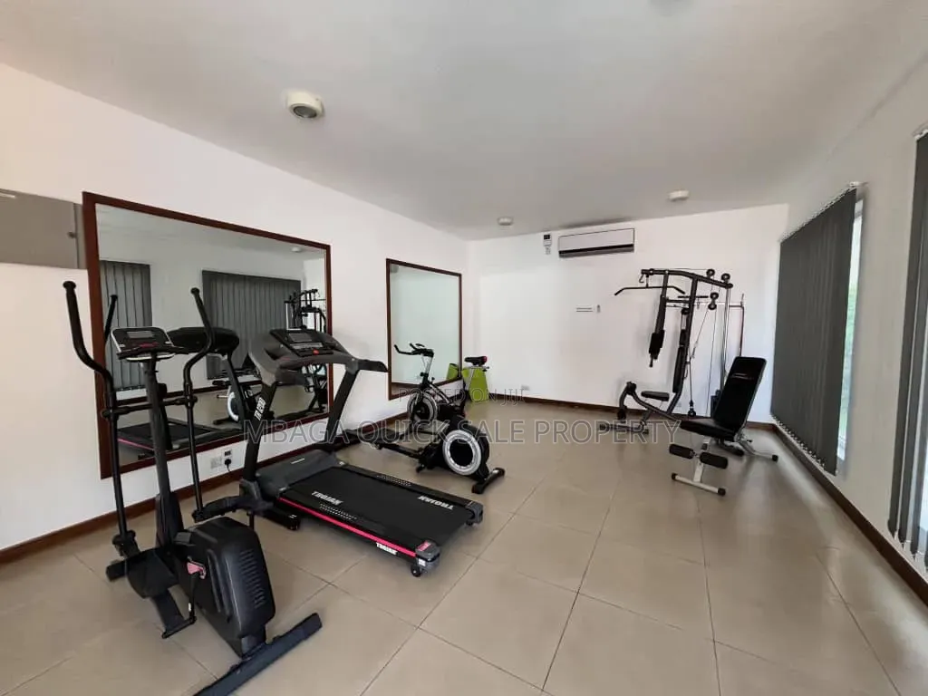 Furnished 4bdrm Villa in Oyster Bay for rent in Oyster Bay