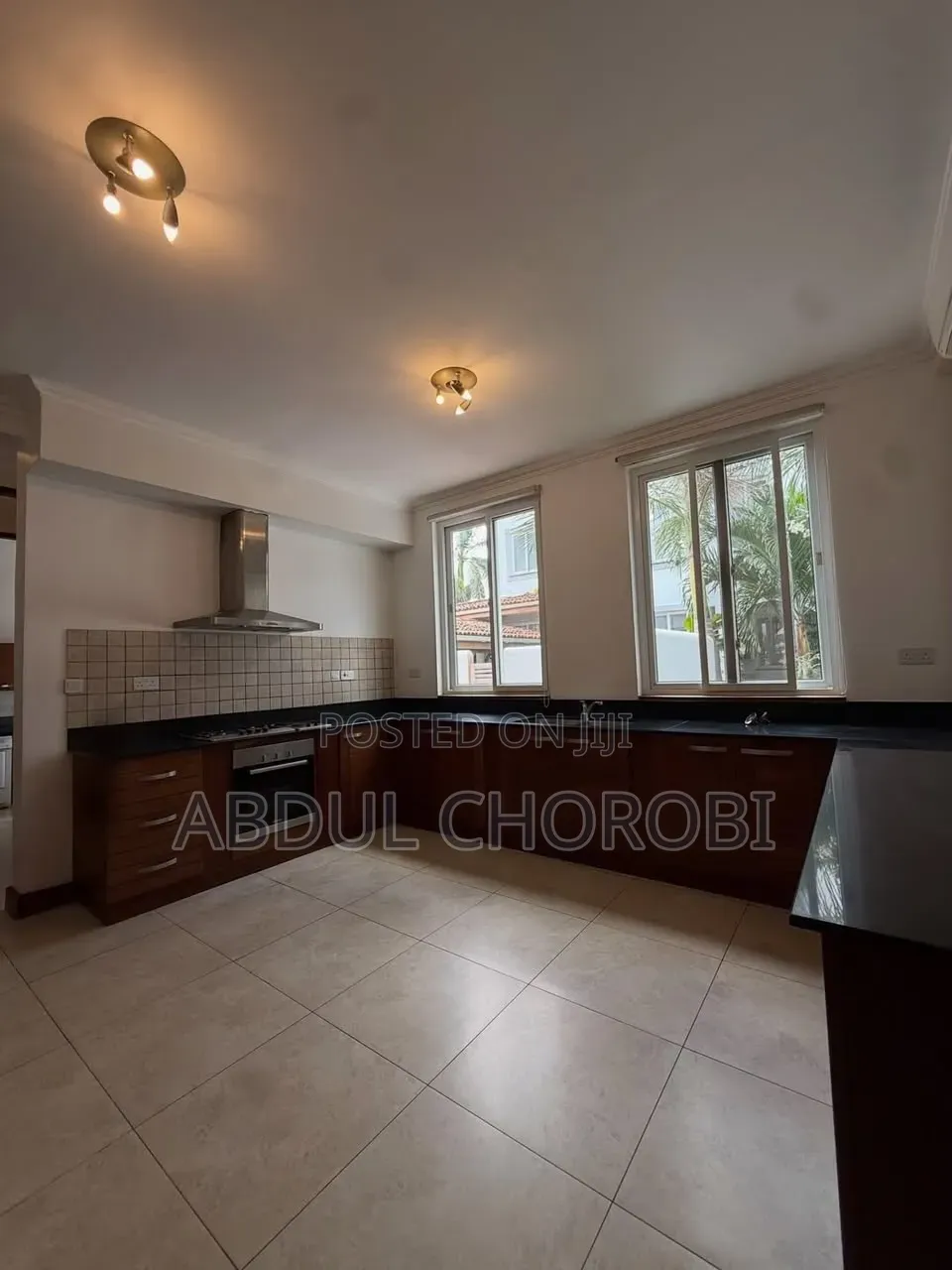 Furnished 5bdrm Villa in Kawe for rent in Kawe