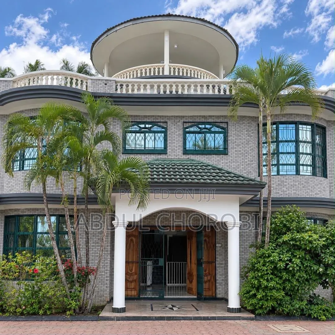 Furnished 4bdrm Villa in Oyster Bay for rent in Oyster Bay